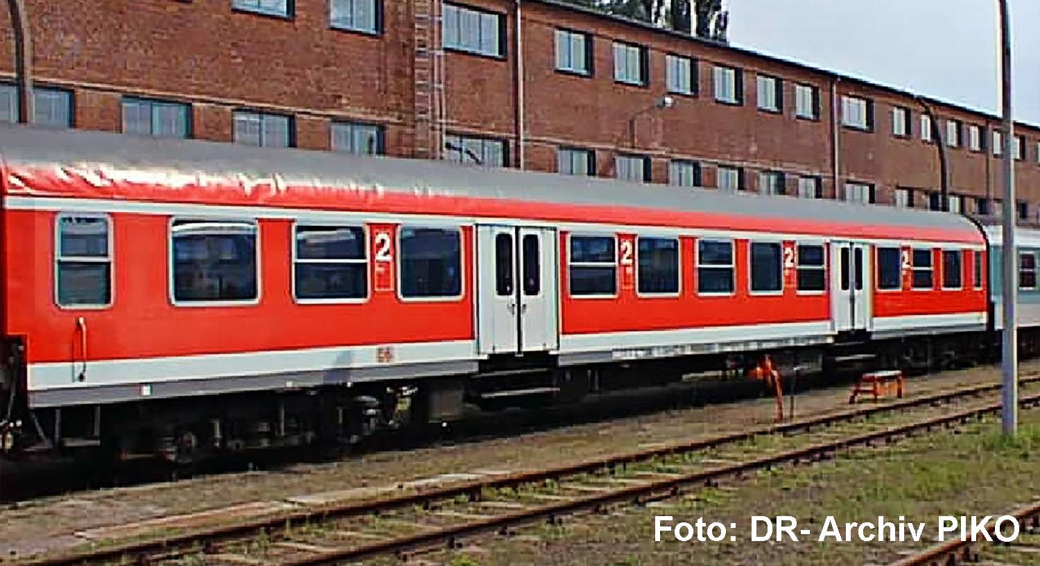 28008