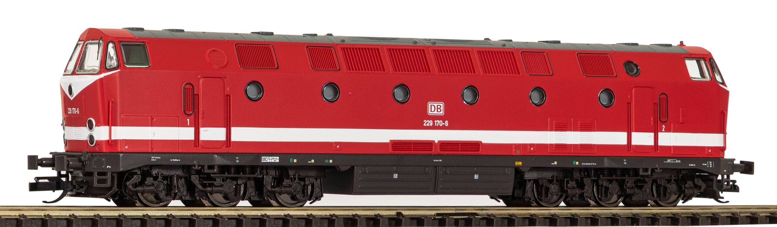 47352