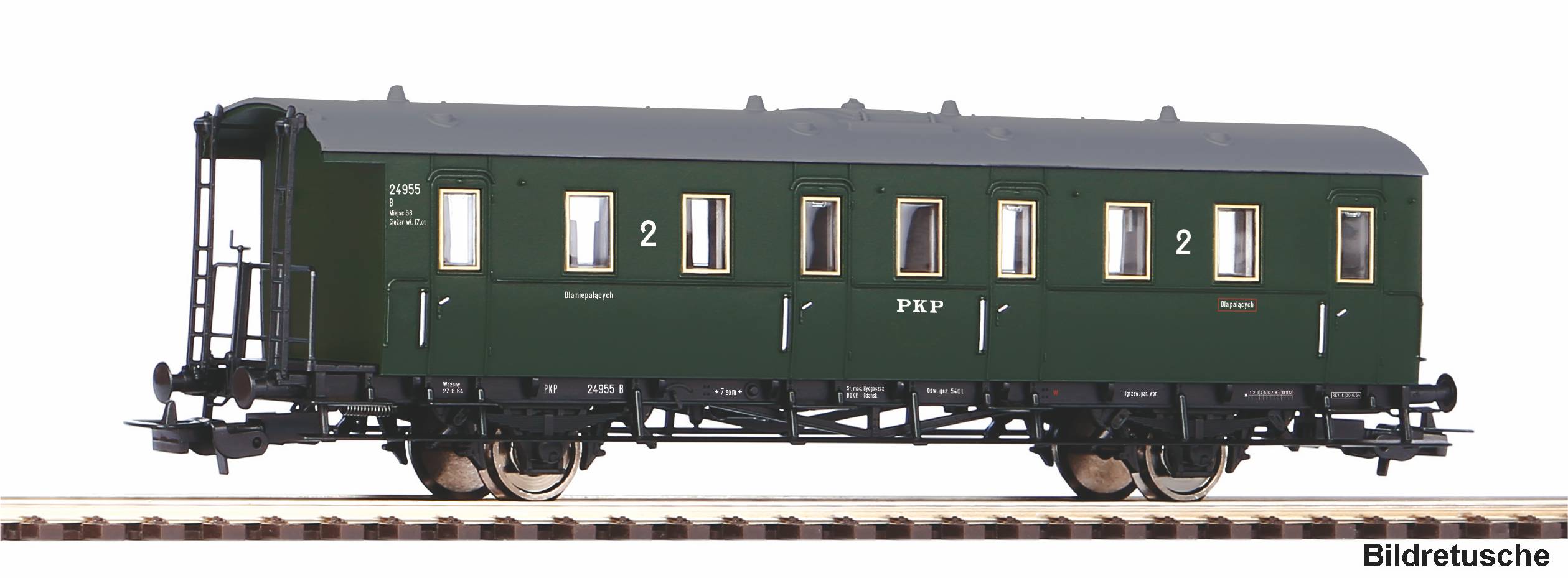 53136