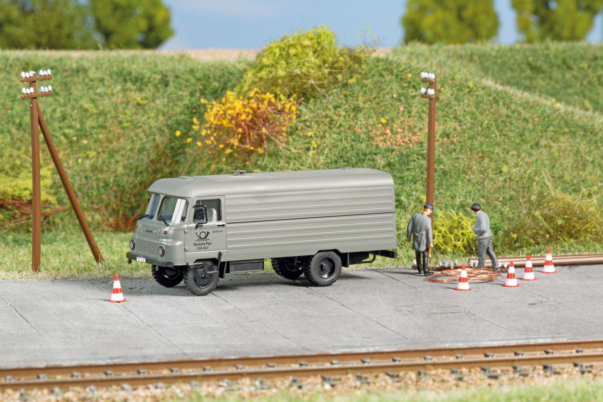 66054