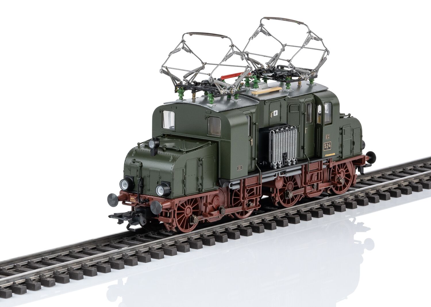 25772